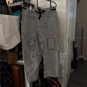 Stylish Striped Women's Cropped Pants
